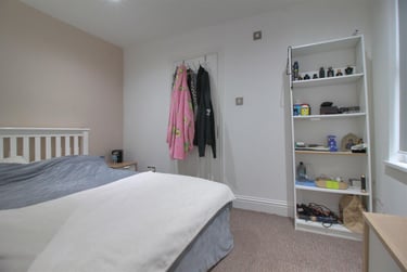 2 bed flat, Salters Road, Gosforth, Newcastle, NE34HN - Image 3